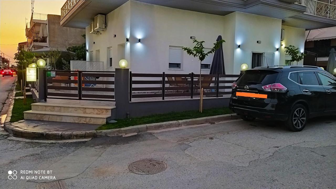 Filippou Luxury Apartments فلوغيتا المظهر الخارجي الصورة